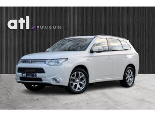 Mitsubishi Outlander 2.0 PHEV Instyle 4WD, Leer, Xenon