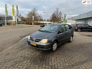 Nissan Almera Tino 1.8 Visia