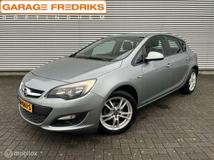 Opel Astra 1.4 Edition Airco Cruise Trekhaak