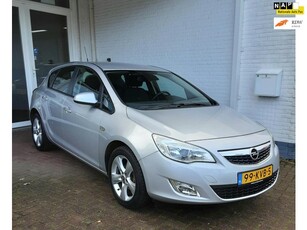 Opel Astra 1.6 Edition * 5DRS / AIRCO / TREKHAAK*