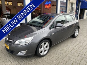 Opel Astra 1.6 Edition AIRCO/CRUISE/DEALER ONDERHOUDEN/NW