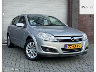 Opel Astra 1.8 Executive Panorama Airco Automaat