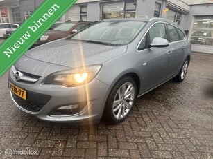 Opel Astra Sports Tourer 1.4 Turbo Business +