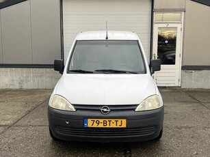 Opel Combo 1.3 CDTi Nieuw Apk (bj 2005)