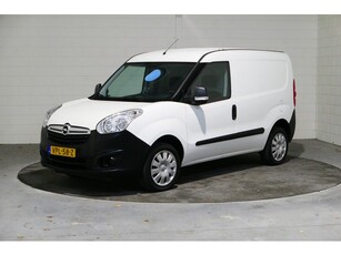 Opel Combo 1.4 L1H1 ecoFLEX Selection BENZINE, Boekjes