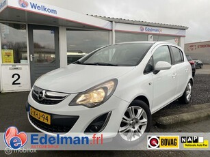 Opel Corsa 1.2-16V Design Edition