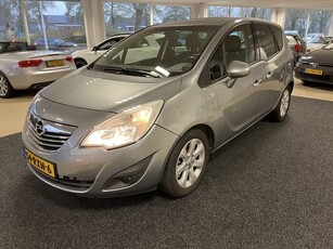 Opel Meriva 1.4 Turbo Cosmo met gebruikerssporen (bj 2011)