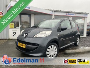 Peugeot 107 1.0-12V XS AIRCO 2x nwe band APK NL NAP !