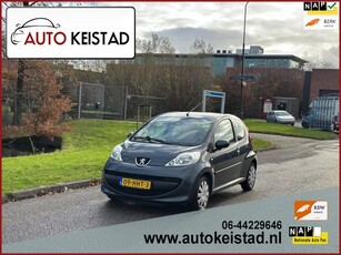 Peugeot 107 1.0-12V XS AIRCO/TOERENTELLER! 1 JAAR APK!