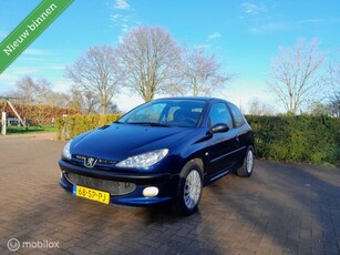 Peugeot 206 1.6-16V, Bj 2006, Airco, Apk, VERKOCHT