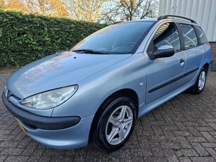 Peugeot 206 SW 1.4 Pop' Art APK 06-07-2025 75PK (bj 2004)