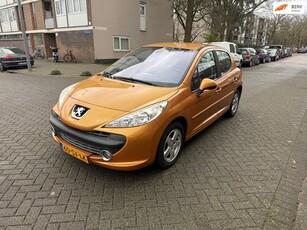 Peugeot 207 1.4-16V XS Pack