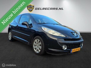 Peugeot 207 1.4 VTi XS