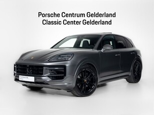 Porsche Cayenne E-Hybrid (bj 2023, automaat)