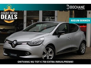 Renault Clio 0.9 TCe 90 Expression Parkeersensoren