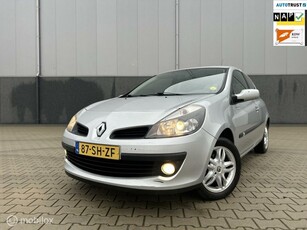 Renault Clio 1.4-16V Authentique/APK/TREKH/NAP/AIRCO/