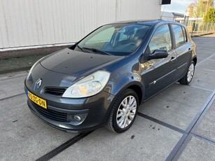 Renault Clio 1.6-16V Dynamique aico