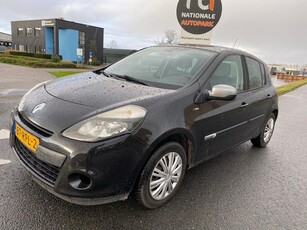 Renault Clio 2011 * 1.5 dCi Night & Day * CLIMA * GPS *