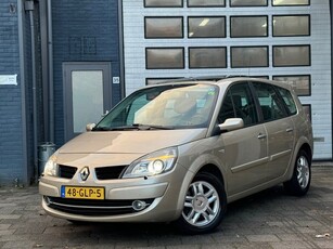 Renault Grand Scénic 2.0-16V Tech Line Clima Pano