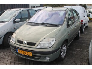 Renault Scénic 1.6-16V Authentique