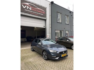 Seat Leon 1.5 eTSI FR DSG AUTOMAAT Launch Edition LED CAMERA