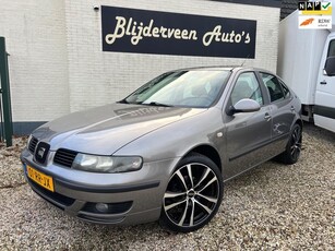 Seat Leon 1.6-16V Stella Airco Cruise LM Trekhaak