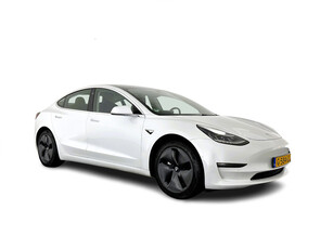 Tesla Model 3 Long Range AWD 75 kWh [ 3-Fase ] (INCL-BTW) Aut. *PANO | AUTO-PILOT | NAPPA-LEATHER | TOWBAR | KEYLESS | FULL-LED | MEMORY-PACK | SURROUND-VIEW | DAB | APP-CONNECT | DIGI-COCKPIT | LANE-ASSIST | COMFORT-SEATS | 18''ALU*