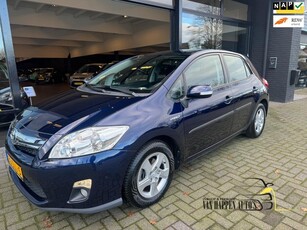 Toyota Auris 1.8 Full Hybrid Aspiration / APK 11-2025