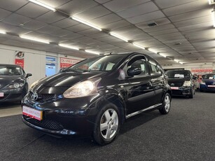 Toyota Aygo 1.0-12V +. Airco, 5-drs en zeer goed