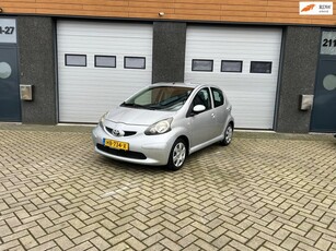 Toyota Aygo 1.0-12V NWE KOPPELING/AIRCO/ELEKTR. RAMEN