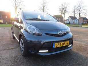 Toyota Aygo 1.0 VVT-i, navigatie, airco (bj 2014)