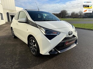 Toyota Aygo 1.0 VVT-i x-play cabrio automaat led