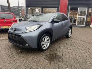 Toyota Aygo X 1.0 VVT-i MT first Stoelverwarming Apple