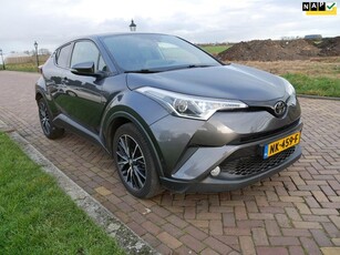 Toyota C-HR 1.2 AWD Executive NAVI CAMERA ALU 4WD !!! ***