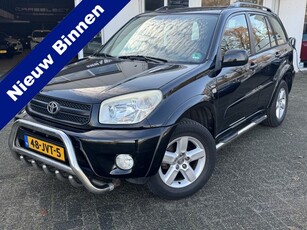 Toyota RAV4 2.0 VVTi Linea Sol, met extra winter wielen.