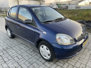 Toyota Yaris 1.0-16V VVT-i Luna