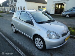 Toyota Yaris 1.3-16V VVT-i Luna