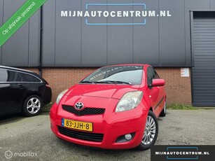 Toyota Yaris 1.3 VVTi Dynamic / NAP / NIEUWE APK / AIRCO