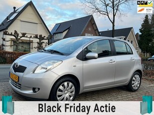 Toyota Yaris 1.3 VVTi Sol MMT AUTOMAAT-NL-AUTO-NAP.