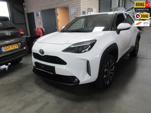 Toyota Yaris Cross 1.5 Hybrid First