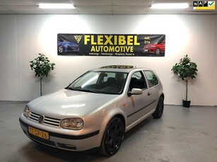 Volkswagen Golf 1.4-16V / Dakje / LM-V16''/ Trekhaak /