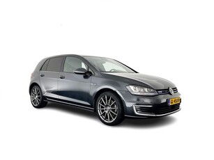 Volkswagen Golf 1.4 TSI GTE Executive Plus Pack Aut.