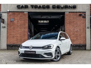 Volkswagen Golf 1.5 TSI Highline R Line PANO / PDC / ACC