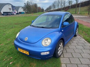 Volkswagen New Beetle 2.0 Highline