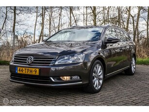 Volkswagen Passat Variant 1.6 TDI Highline NAVI LEDER PDC