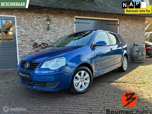 Volkswagen Polo 1.4-16v 5 Deur Dakraam LM Velg Airco