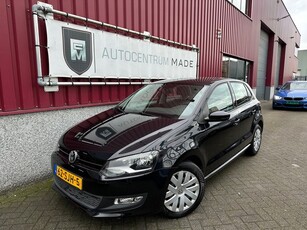 Volkswagen Polo 1.4-16V Comfortline // 5-DRS // 121 DKM NAP