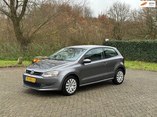 Volkswagen Polo 1.4-16V Comfortline NL AUTO I CRUISE I