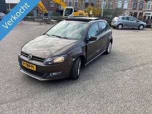 Volkswagen Polo 1.4-16V Highline! DSG! PANO!