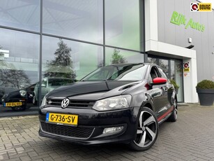 Volkswagen Polo 1.4-16V * R-Line * Navigatie * 17 inch * 2E